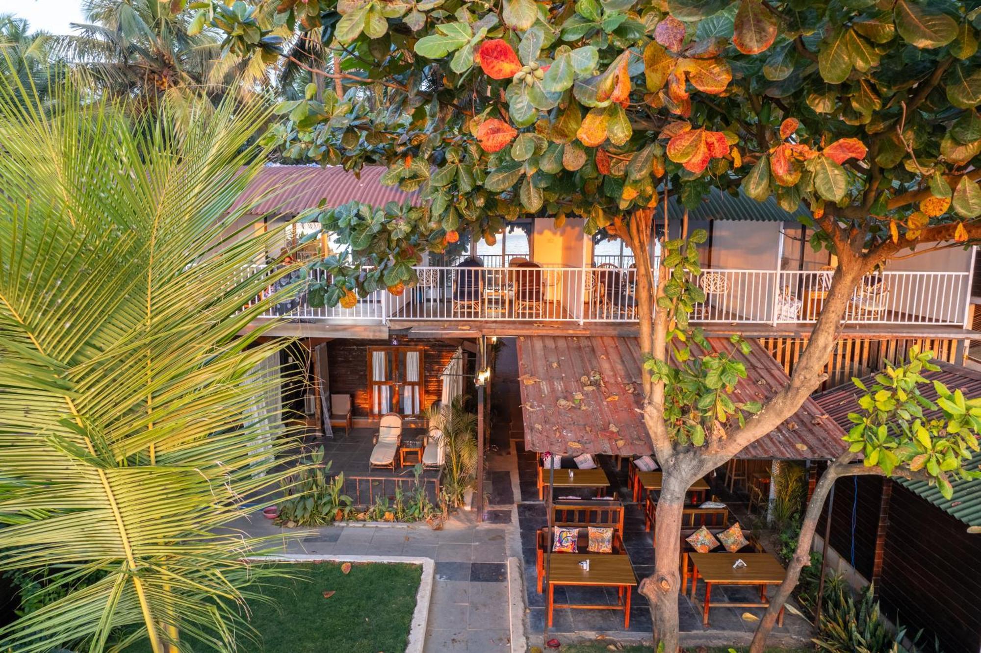 Sea Star Resort Агонда Экстерьер фото